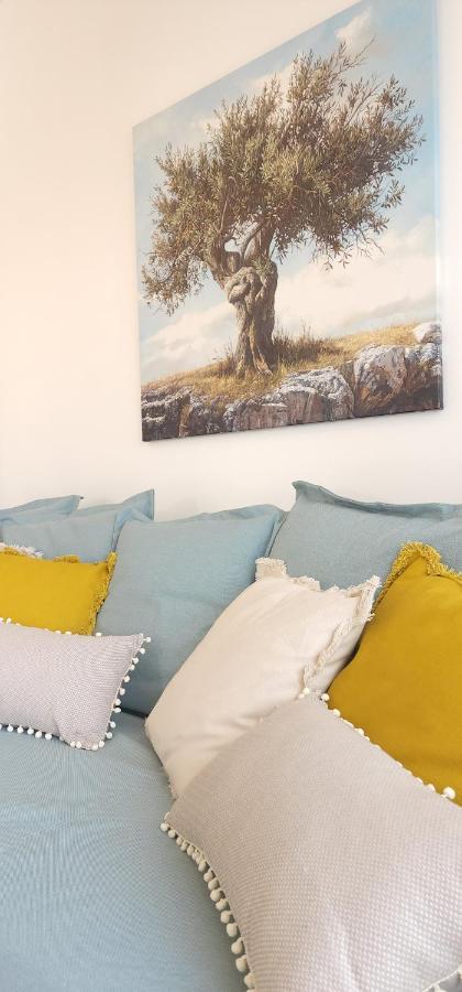Capri Sea View One Bedroom Larnaca Exterior photo